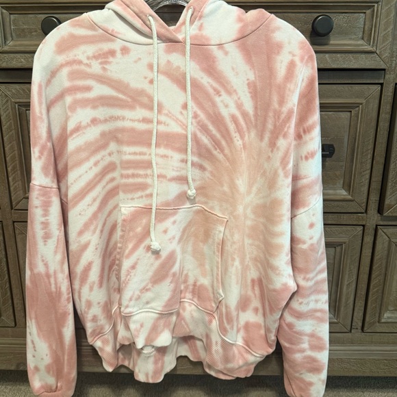 American Eagle Outfitters Tops - American Eagle Oversized Hoodie